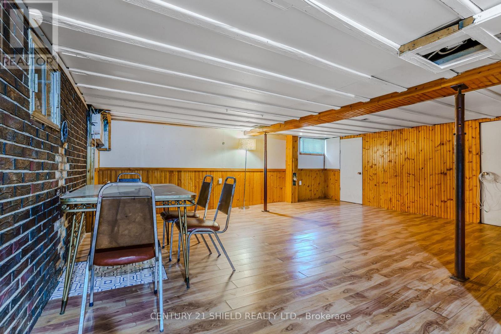 1245 NOTRE DAME STREET W - 29