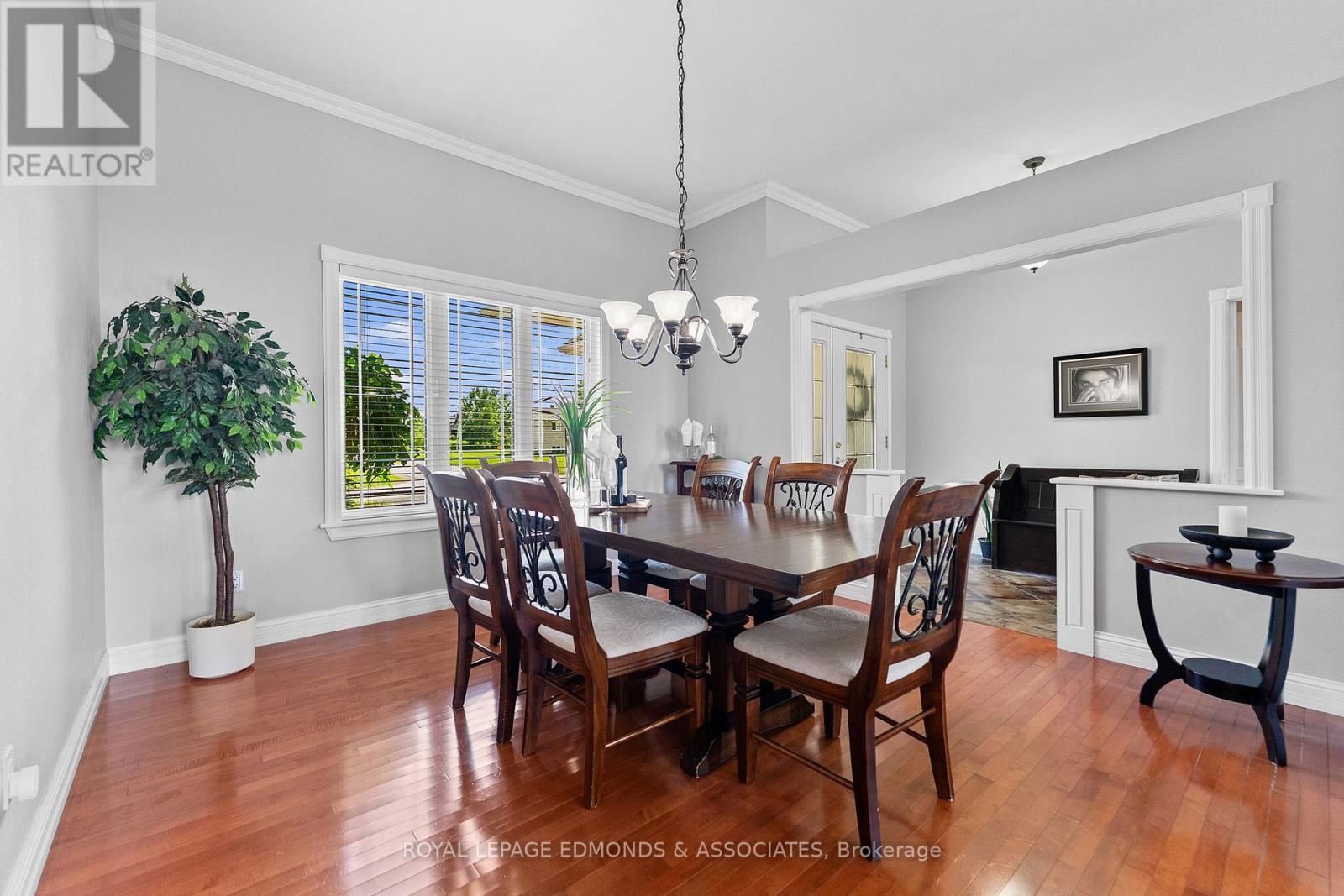 162 PLEASANT VIEW DRIVE - 10