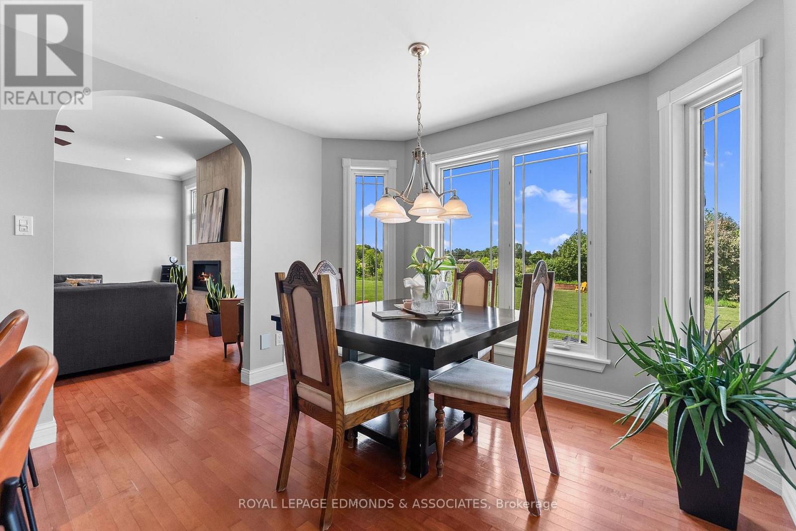 162 PLEASANT VIEW DRIVE - 11