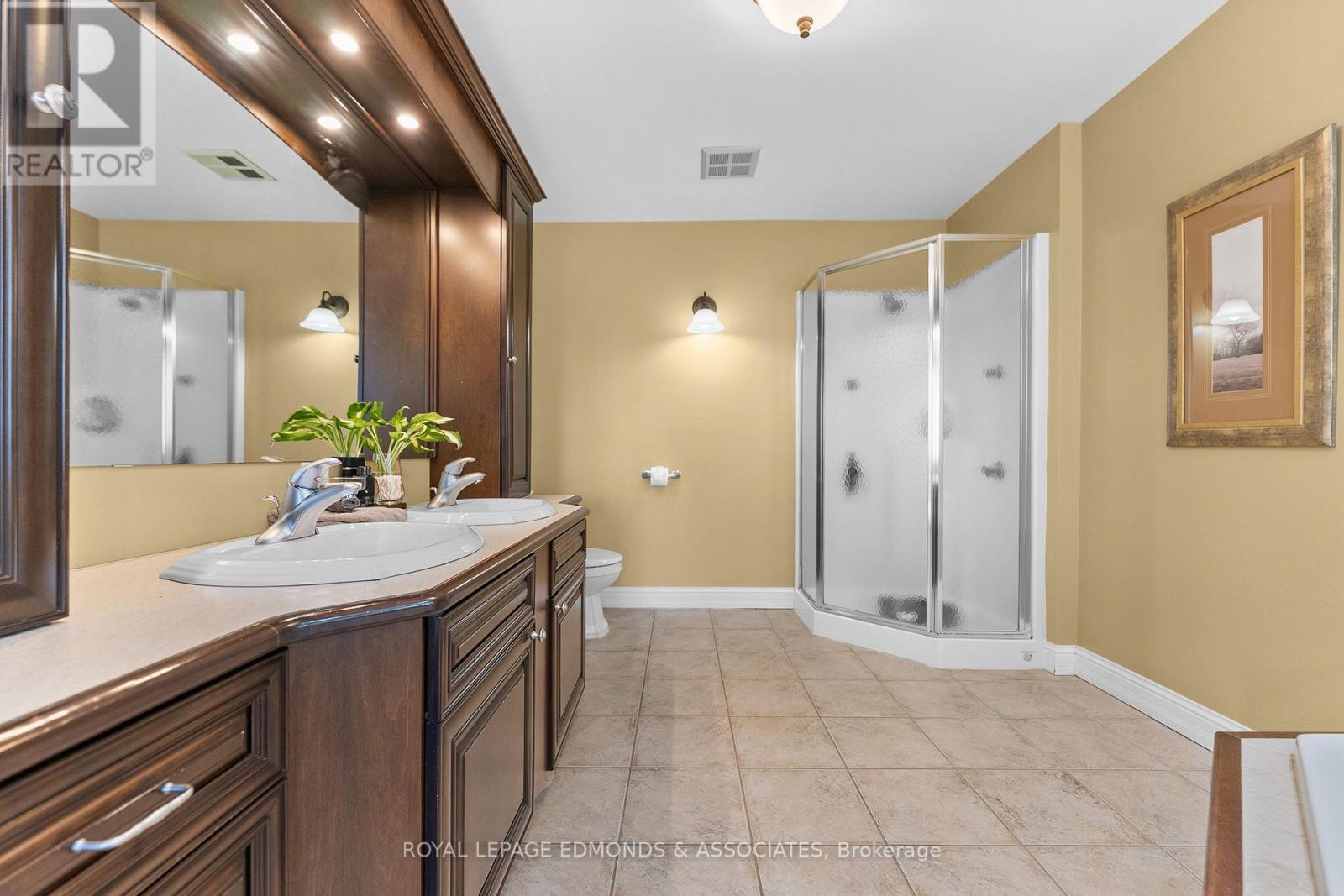 162 PLEASANT VIEW DRIVE - 21