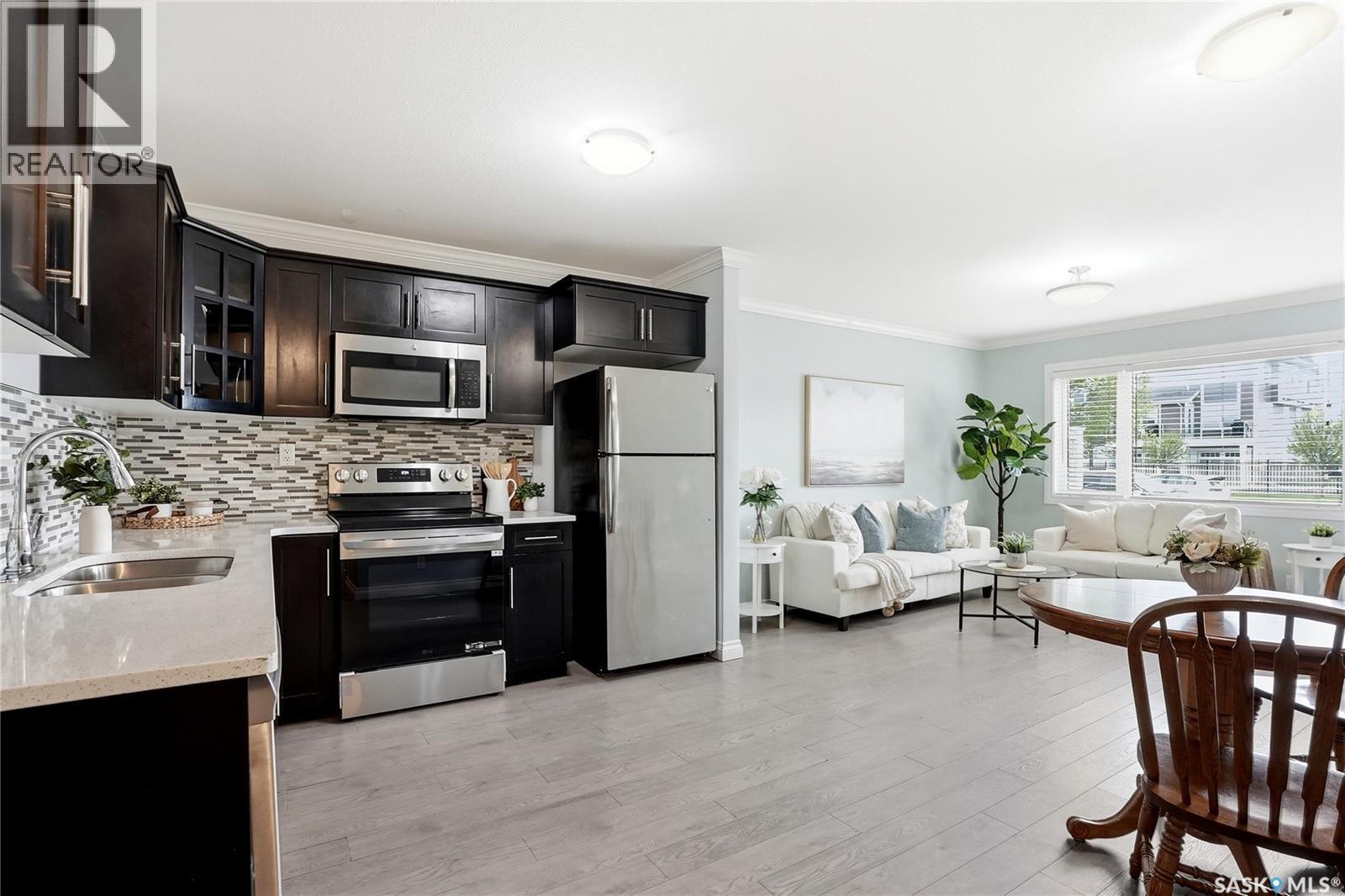 #409 225 Hassard CLOSE - 14