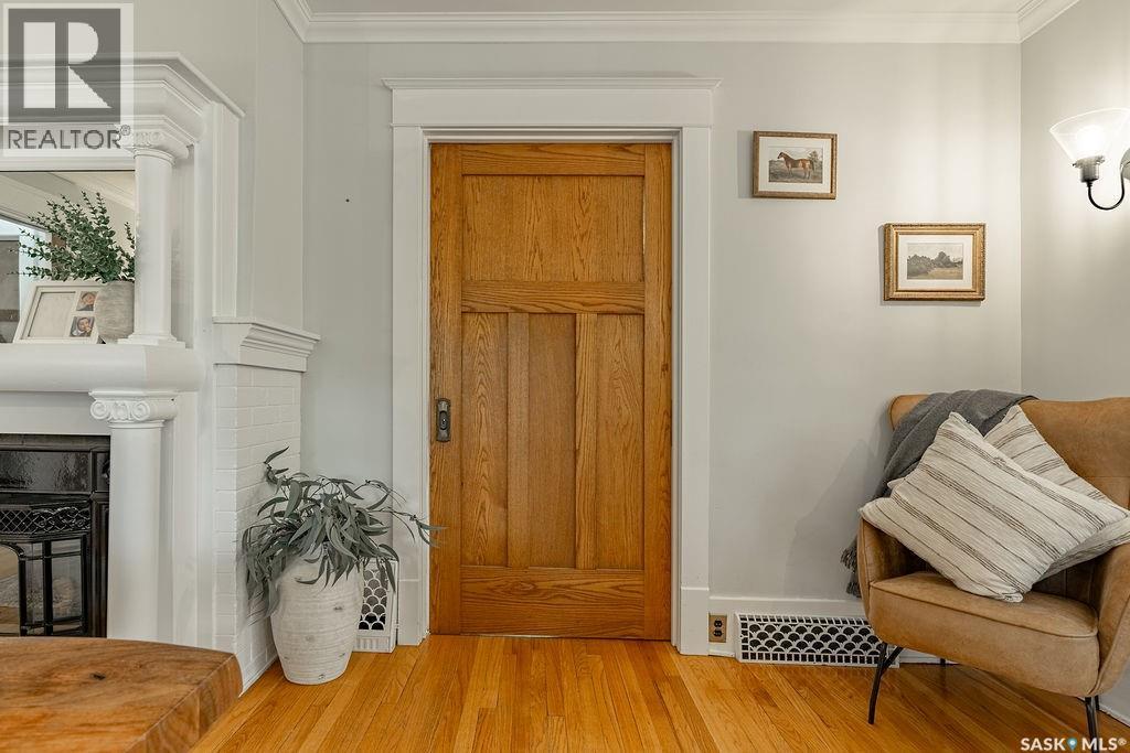 915 Temperance STREET — photo 10