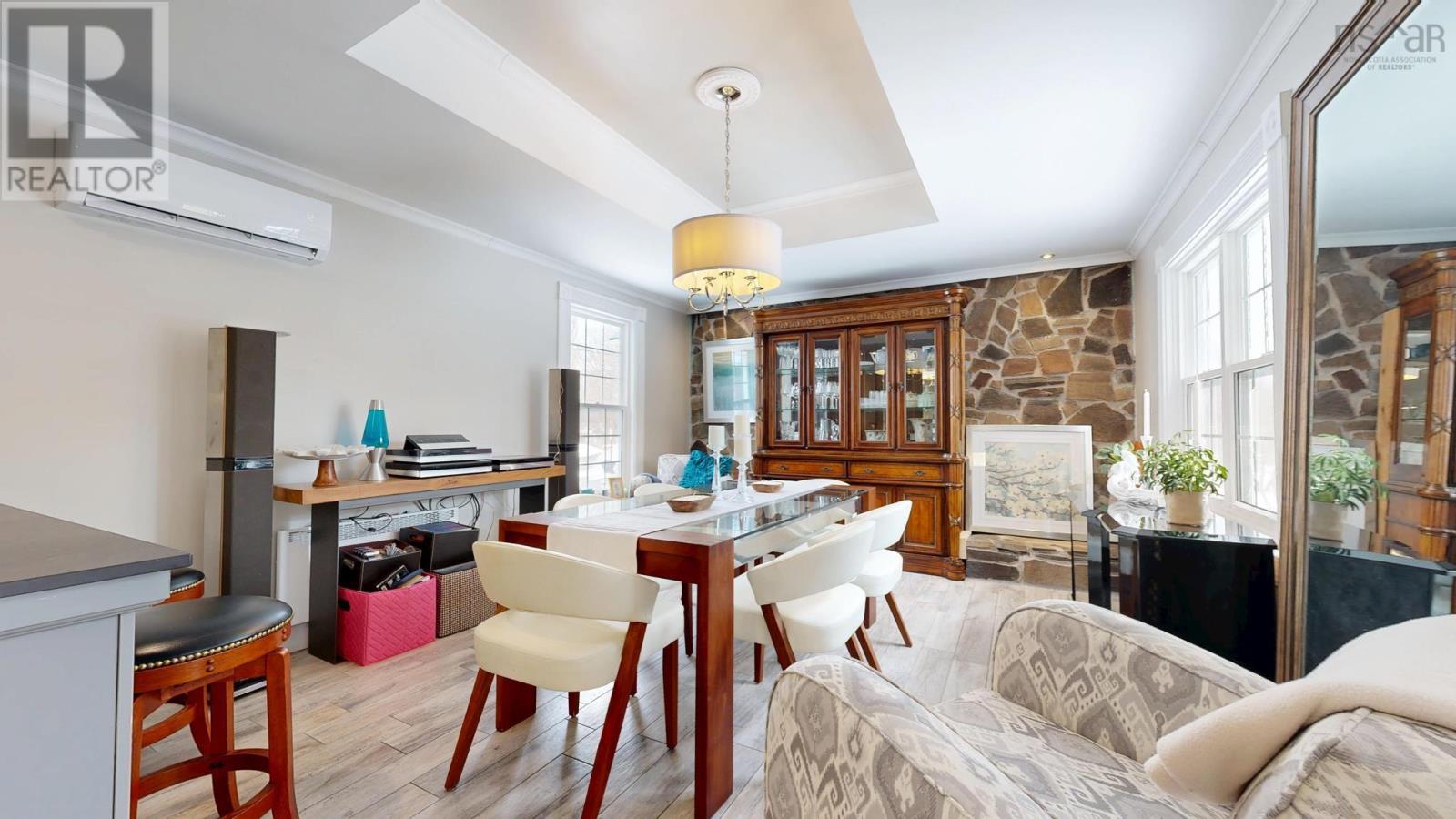 1484 Bridge Street - 19