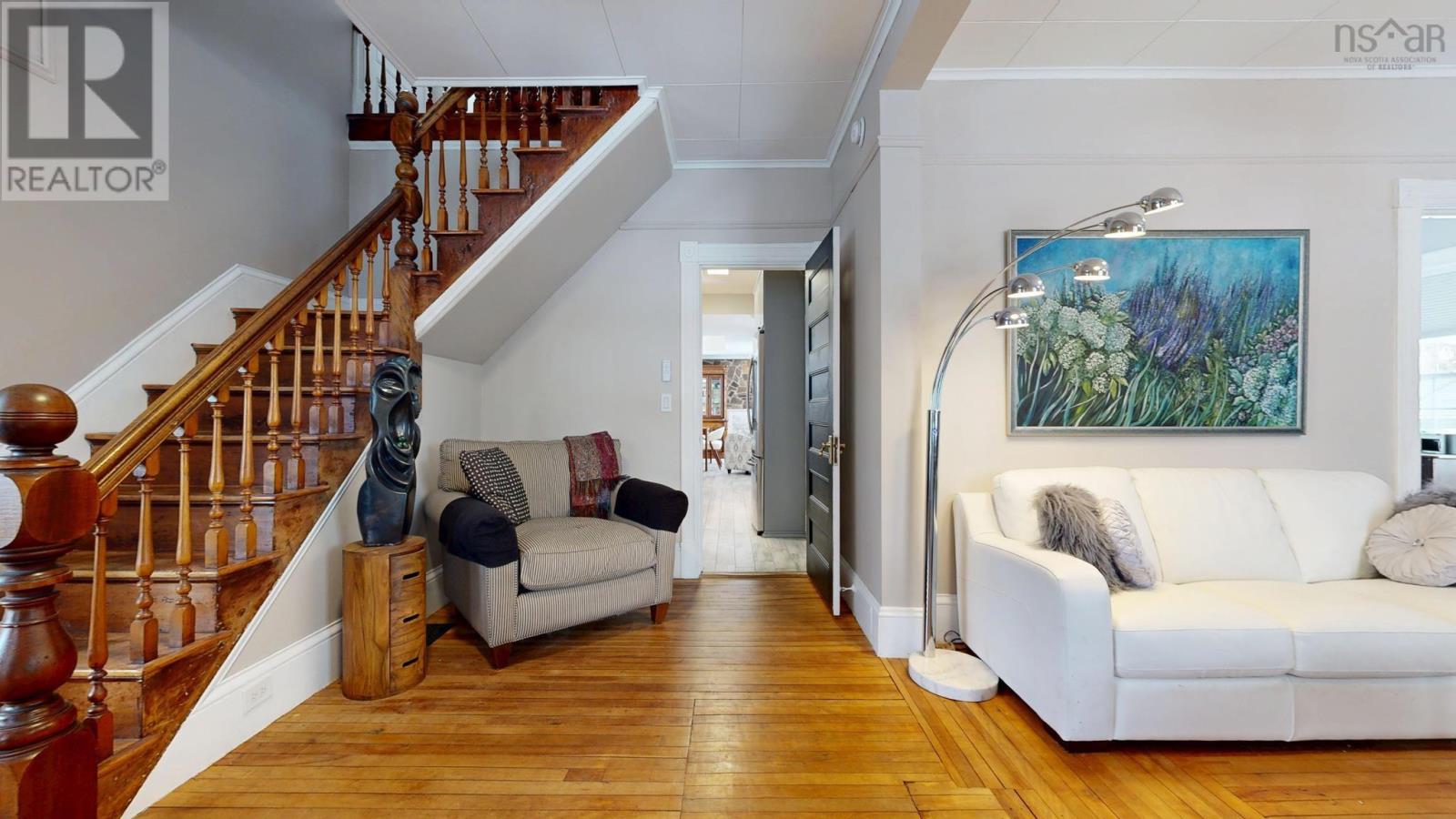 1484 Bridge Street - 23