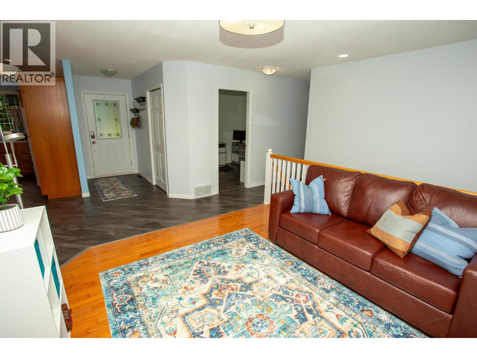 6126 FRANCA ROAD - 12