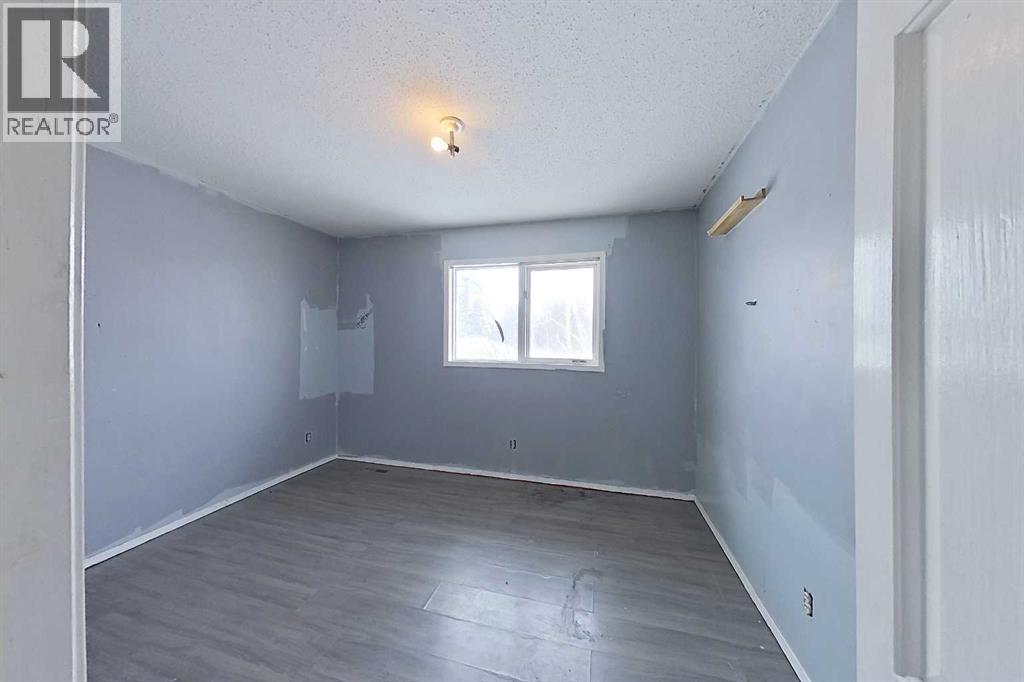 1019 12 Street SE — photo 23