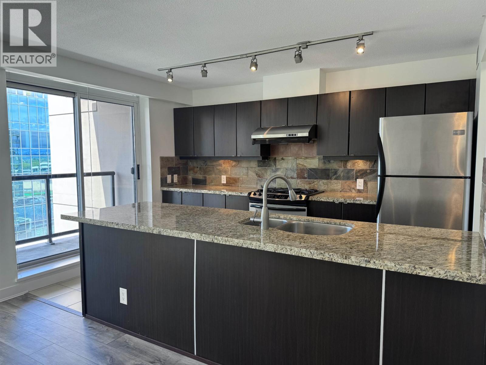 #1507-6068 NO. 3 Road, Richmond