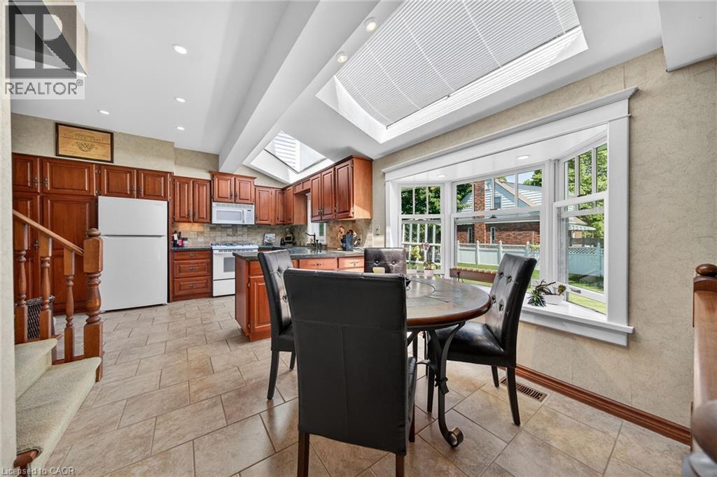 24-26 MAPLE Avenue - 29