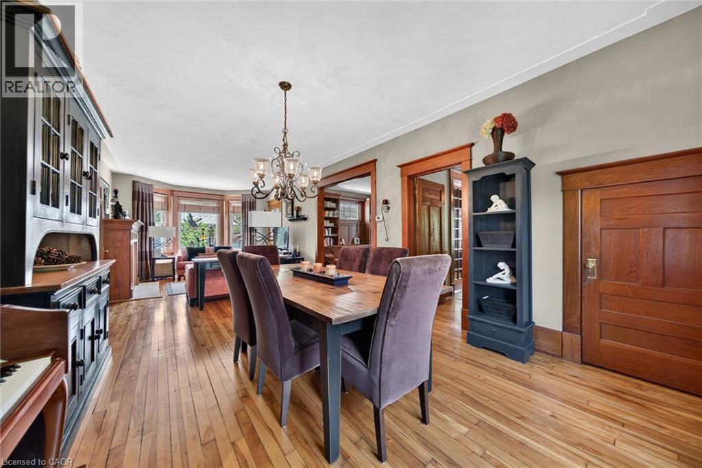 24-26 MAPLE Avenue - 22