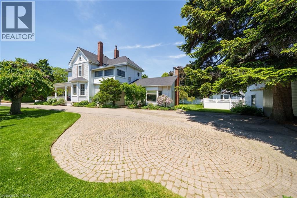 24-26 MAPLE Avenue - 44
