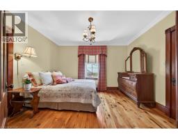 24-26 Maple Avenue, Grimsby, ON L3M3B6 Photo 36