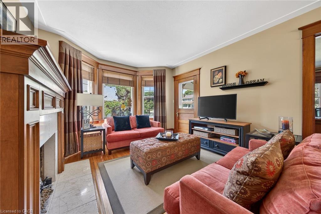 24-26 MAPLE Avenue - 20