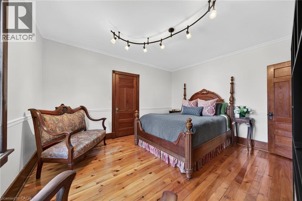 24-26 MAPLE Avenue - 34
