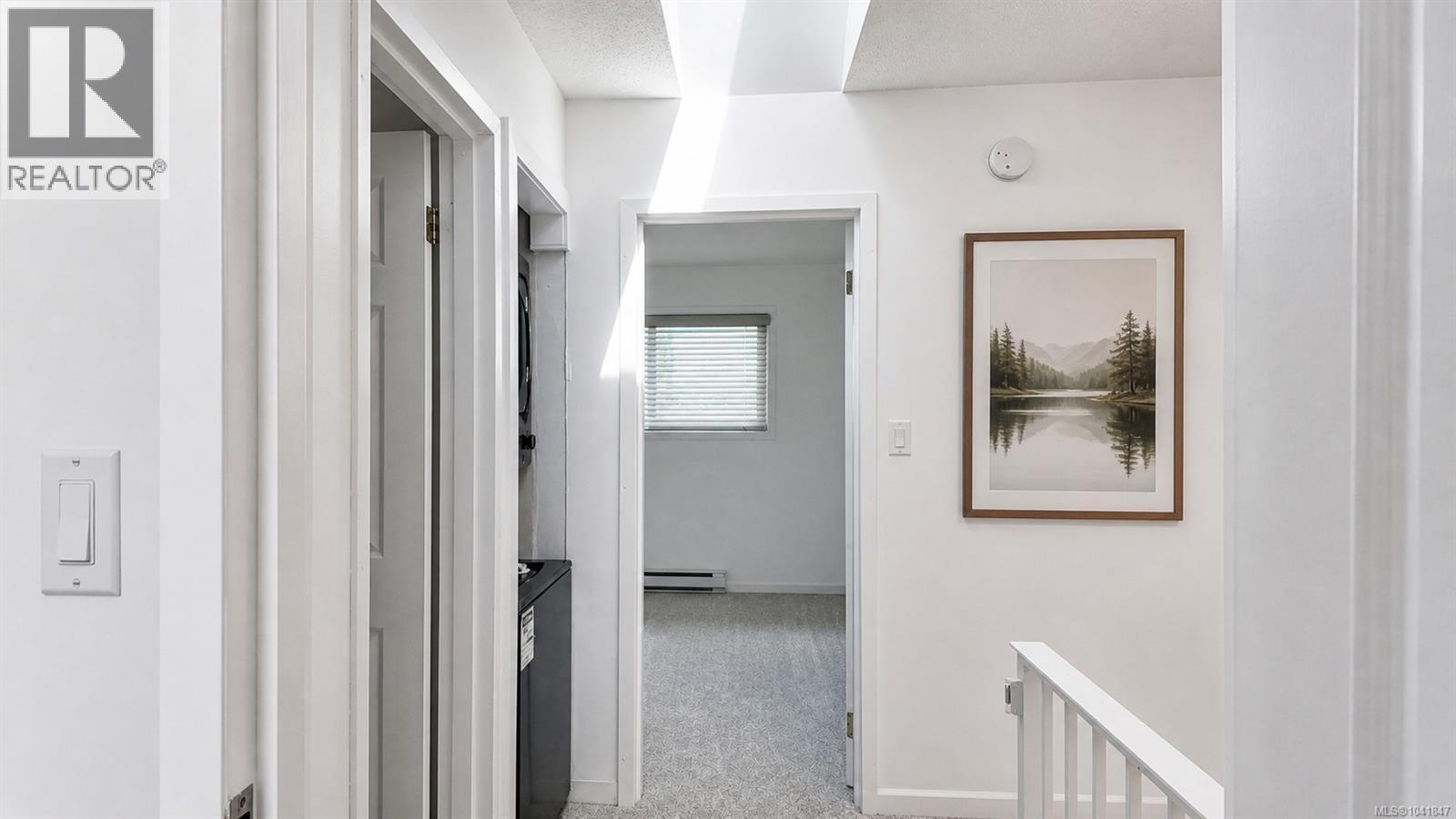 #112 824 Island Hwy S - 33