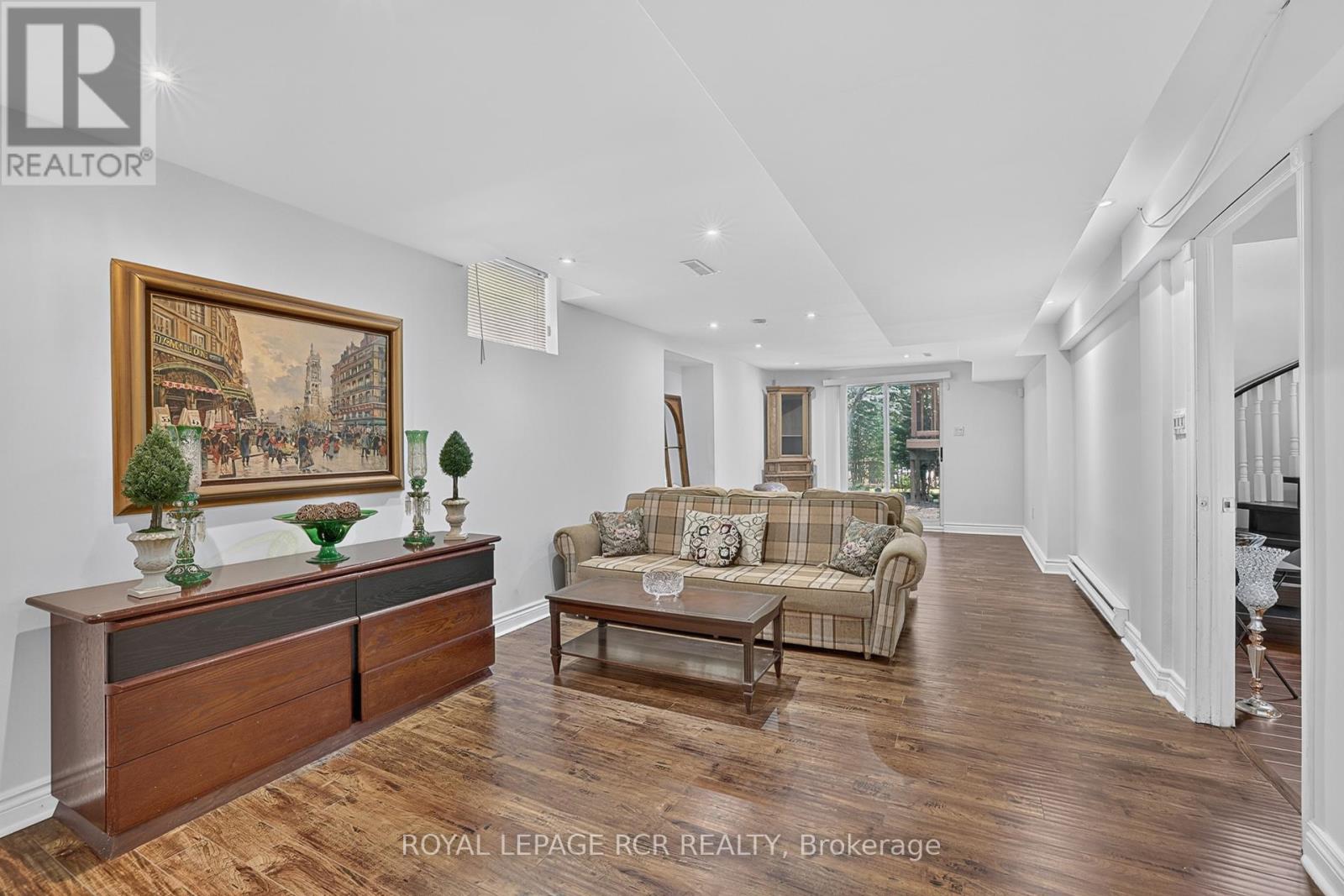 713 EXCELLER CIRCLE - 31