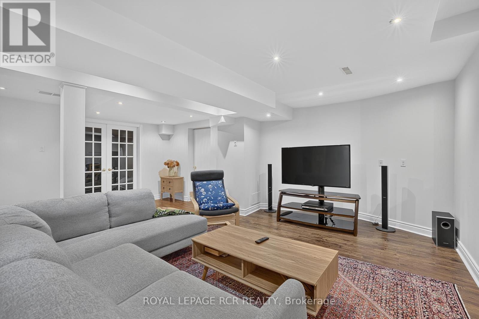 713 EXCELLER CIRCLE - 33