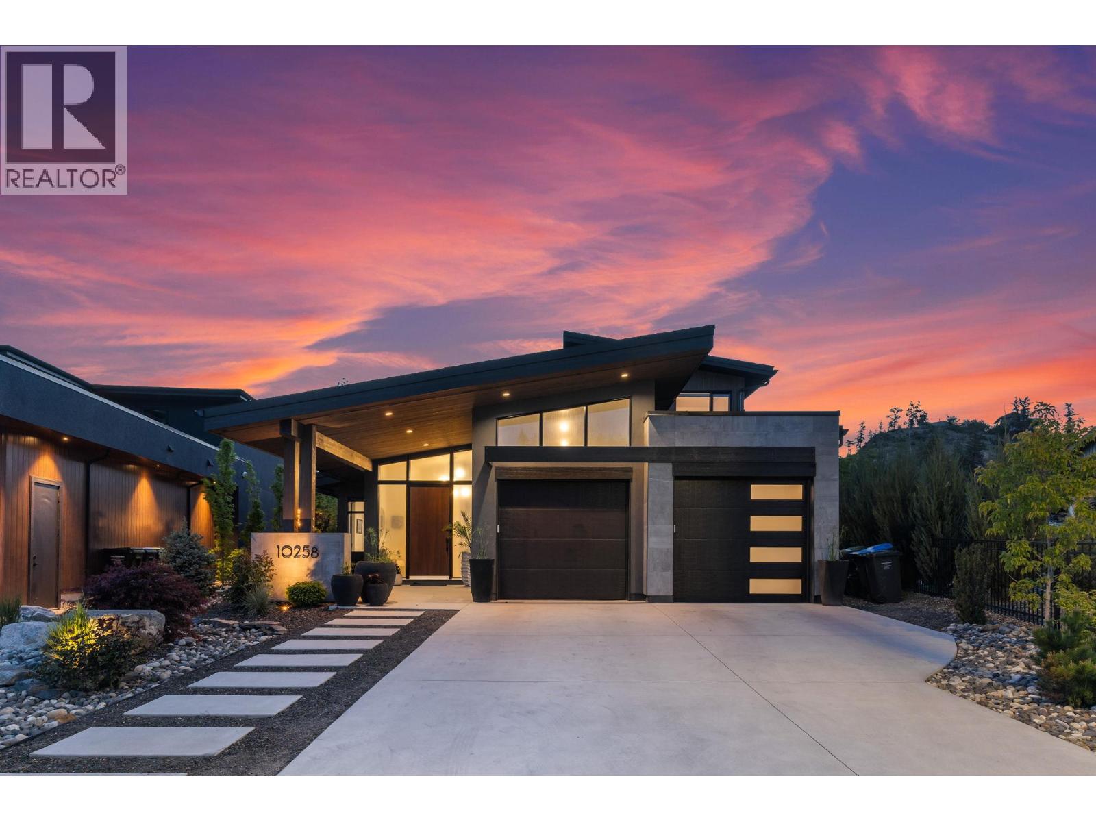  10258 Beacon Hill Drive, Lake Country