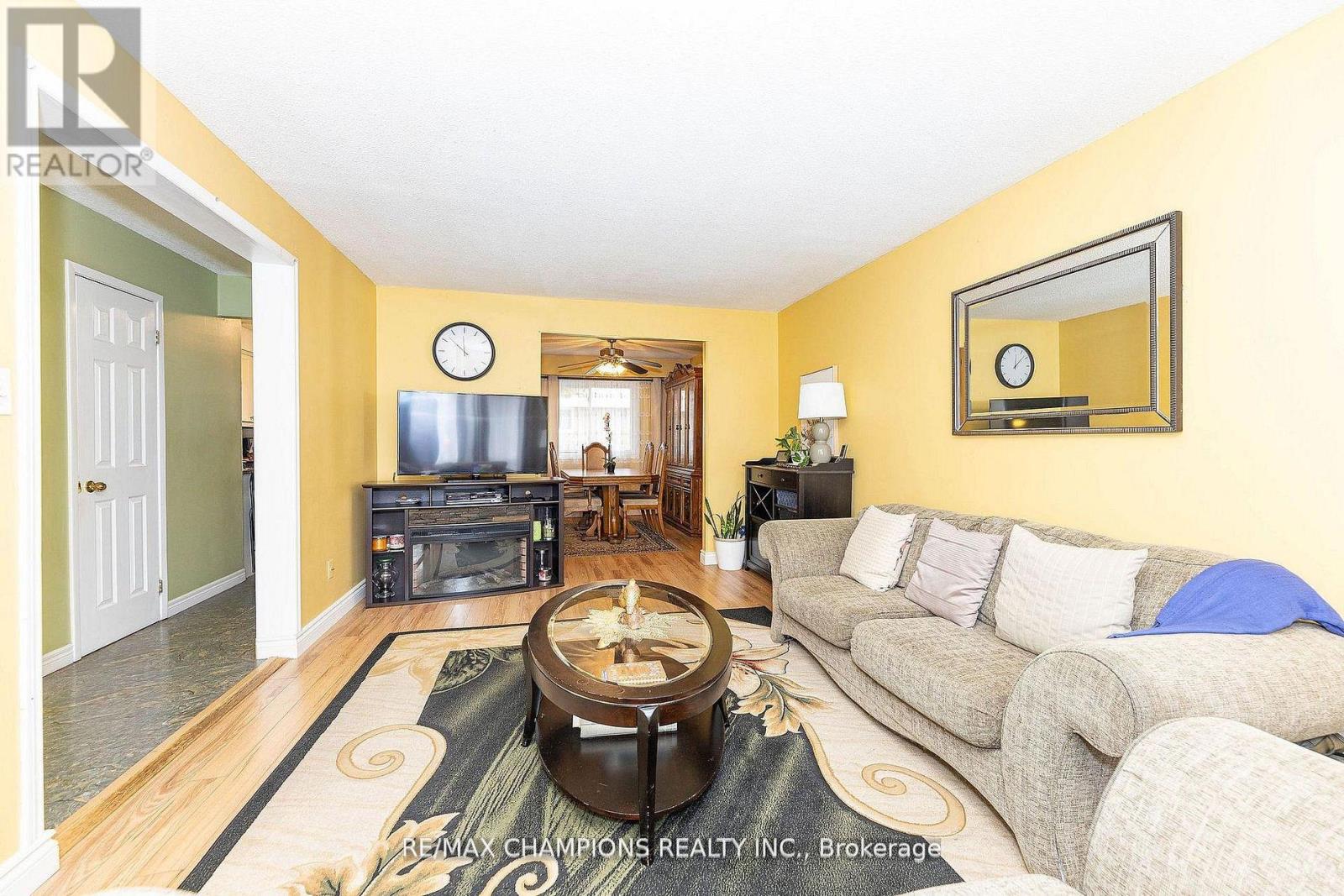 #17 3525 BRANDON GATE DRIVE - 11