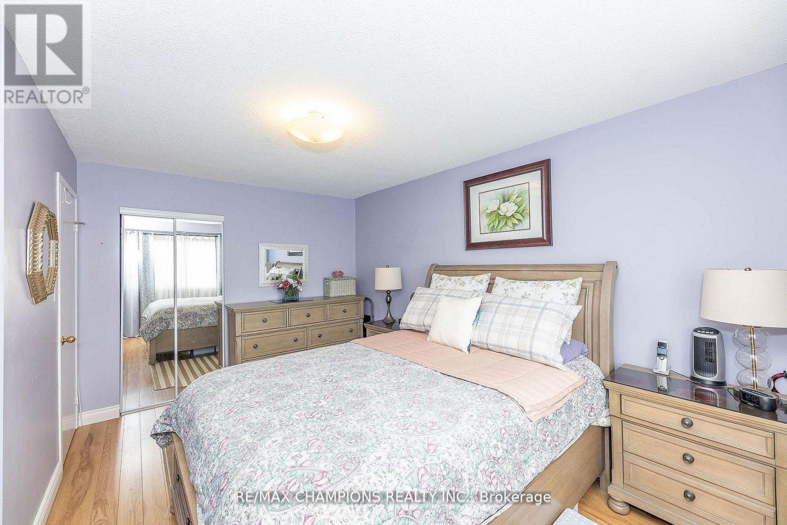 #17 3525 BRANDON GATE DRIVE - 5