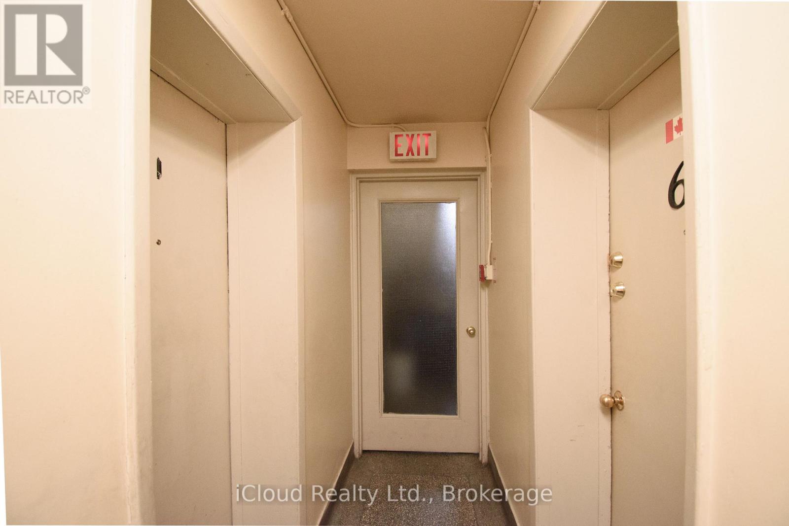 2265 KIPLING AVENUE - 14
