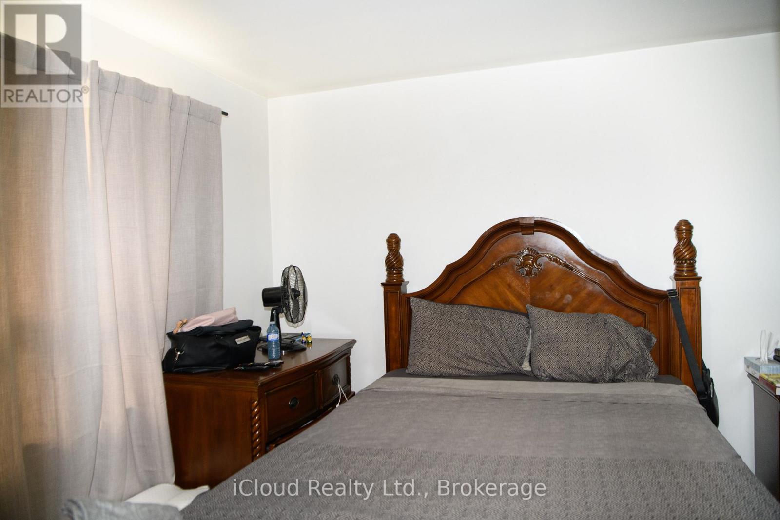 2265 KIPLING AVENUE - 19