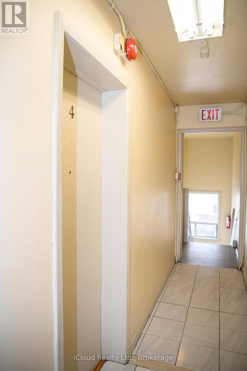 2265 KIPLING AVENUE - 23