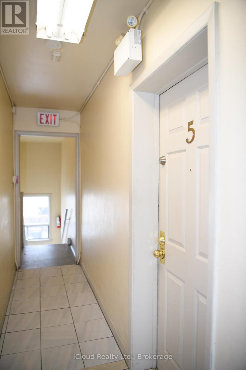 2265 KIPLING AVENUE - 24