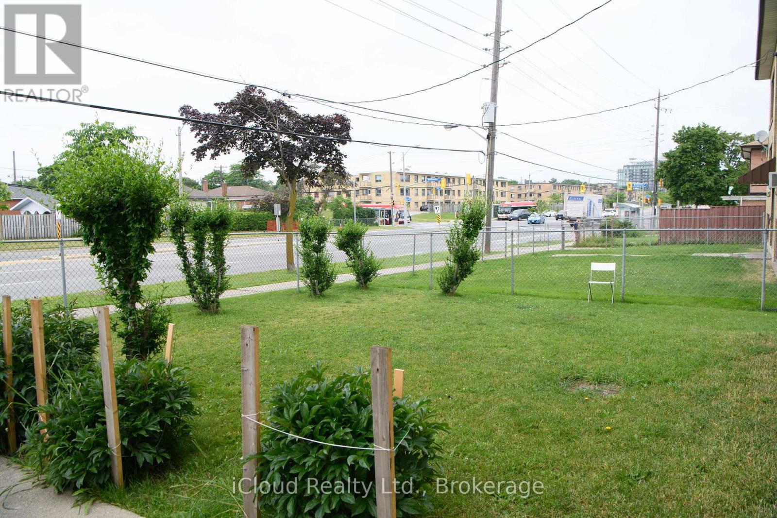 2265 KIPLING AVENUE - 37