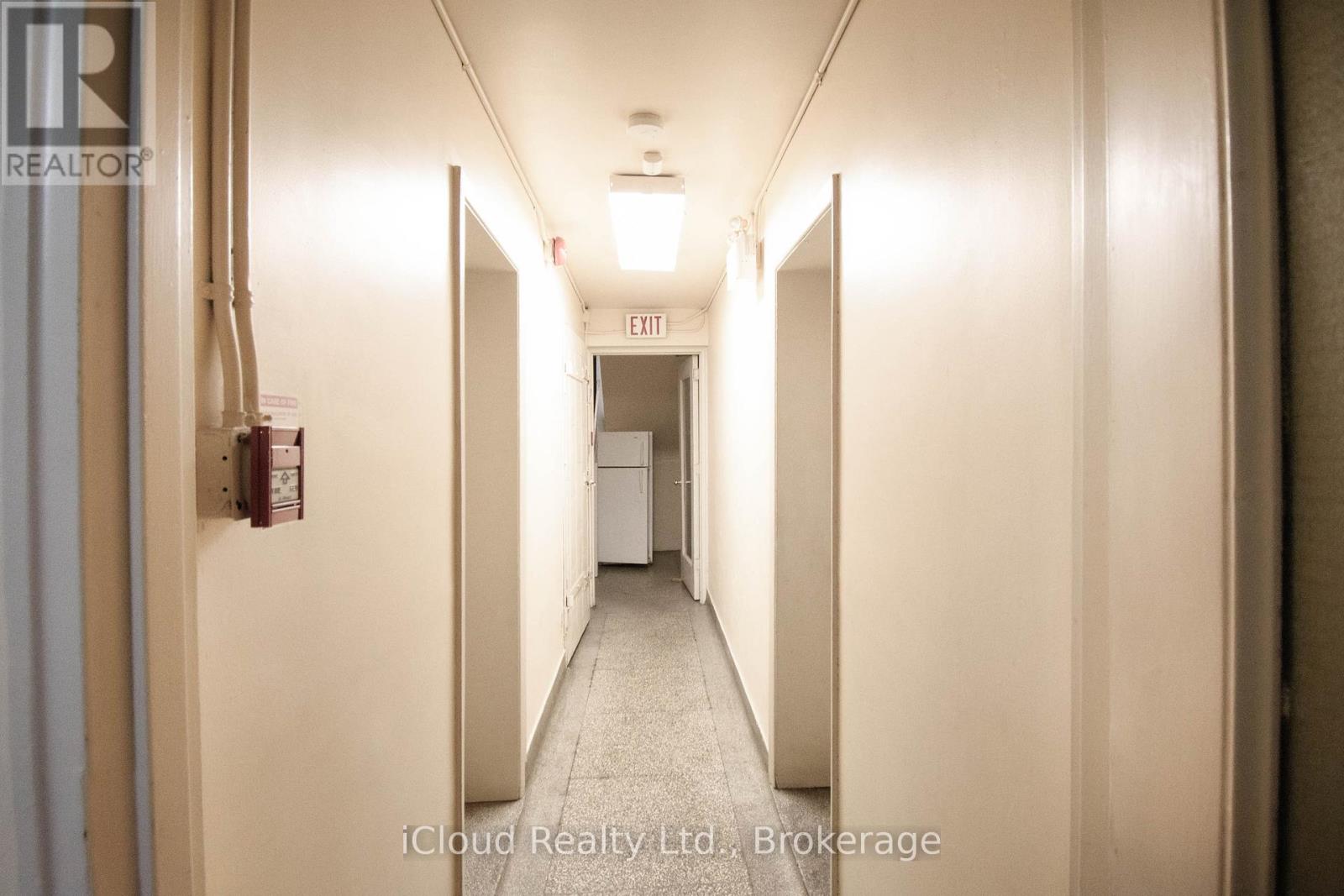 2265 KIPLING AVENUE - 5
