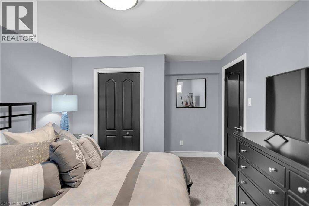 3-bedroom home for sale at 57 CARMICHAEL Crescent, Brantford ON · photo 33 of 51