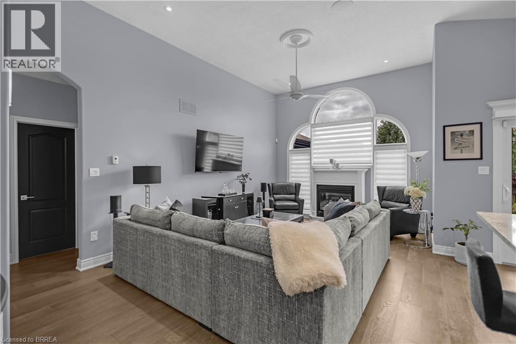 3-bedroom home for sale at 57 CARMICHAEL Crescent, Brantford ON · photo 14 of 51