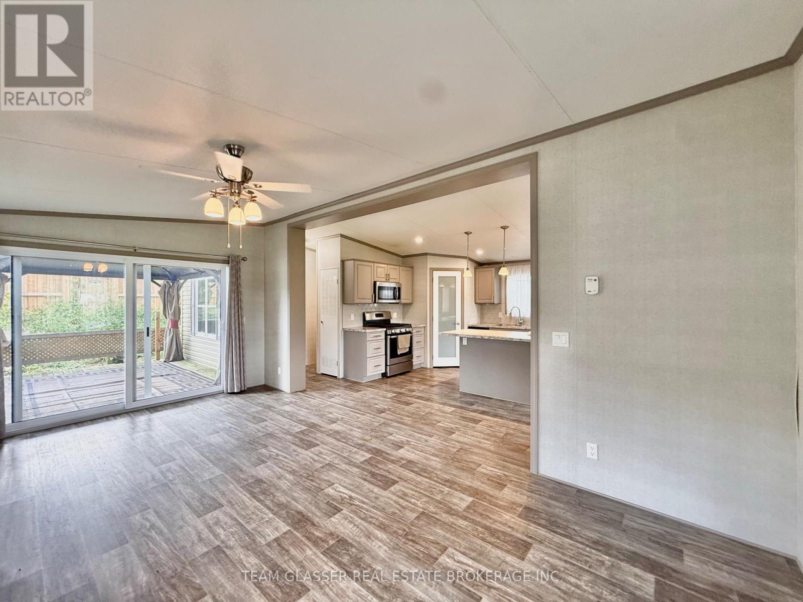 #2 24749 PARK STREET - Image 11