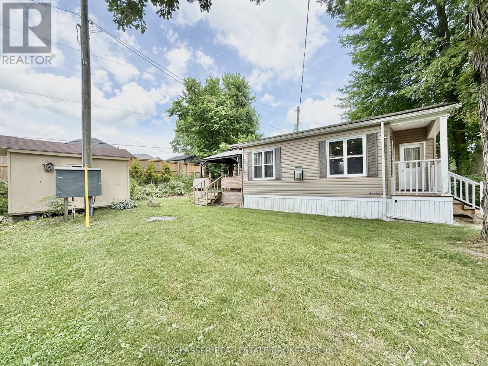 #2 24749 PARK STREET - Image 4
