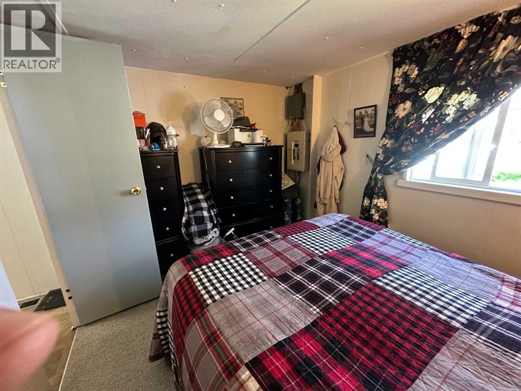 #49, 1190 15 Avenue - 20