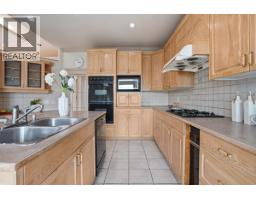 4493 Epps Avenue, North Vancouver, BC V7G1G2 Photo 17