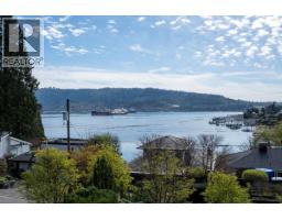4493 Epps Avenue, North Vancouver, BC V7G1G2 Photo 6