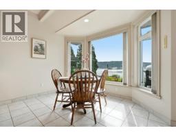4493 Epps Avenue, North Vancouver, BC V7G1G2 Photo 15