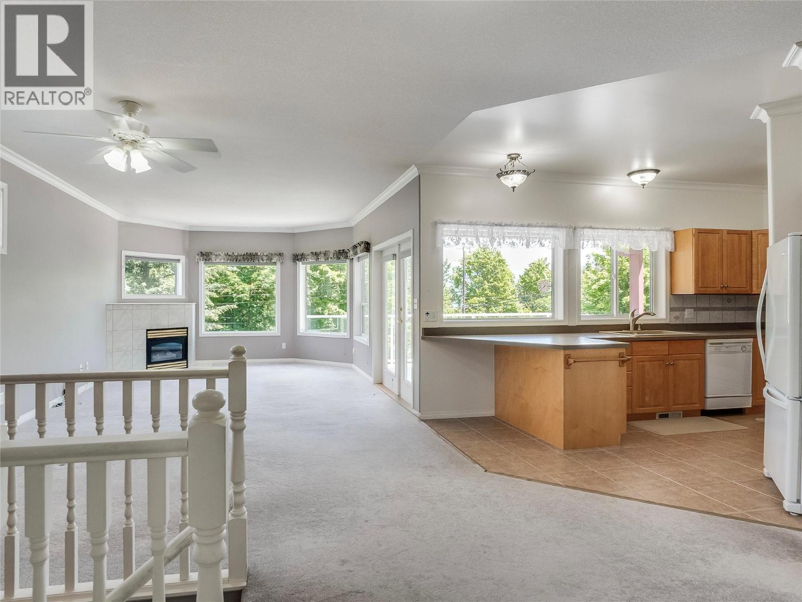 34 View Street - 14