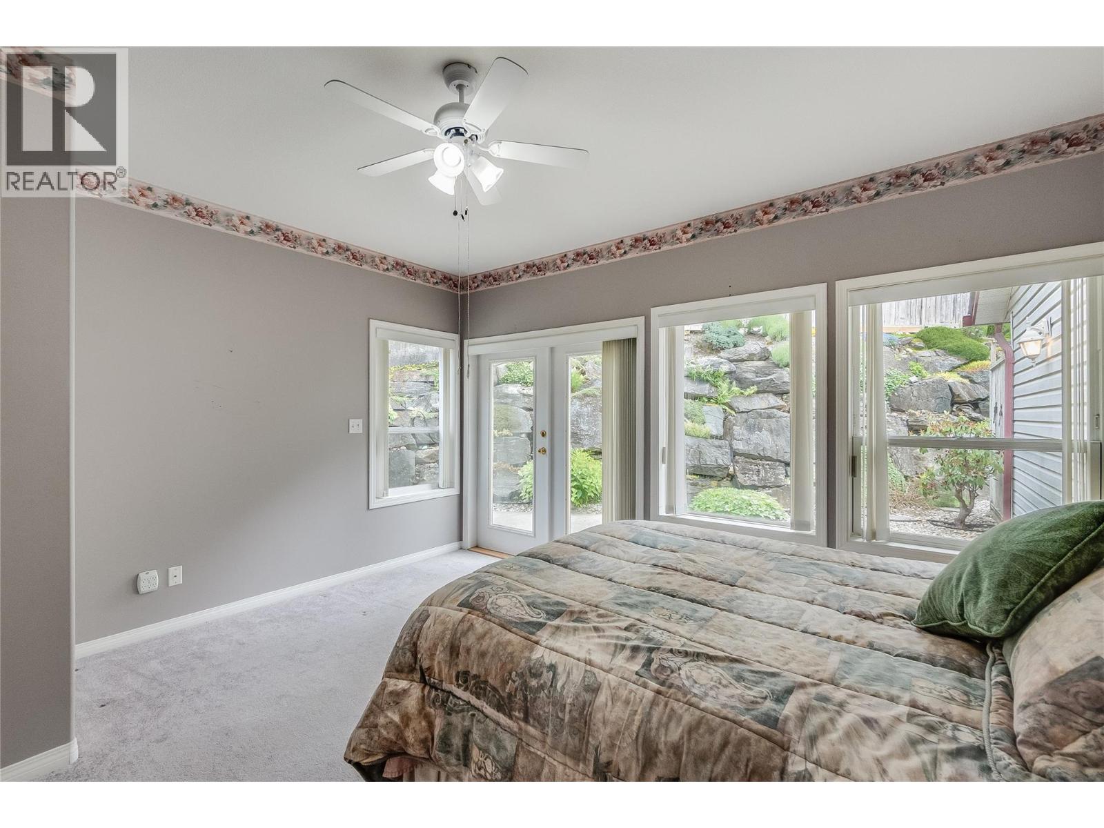 34 View Street - 38