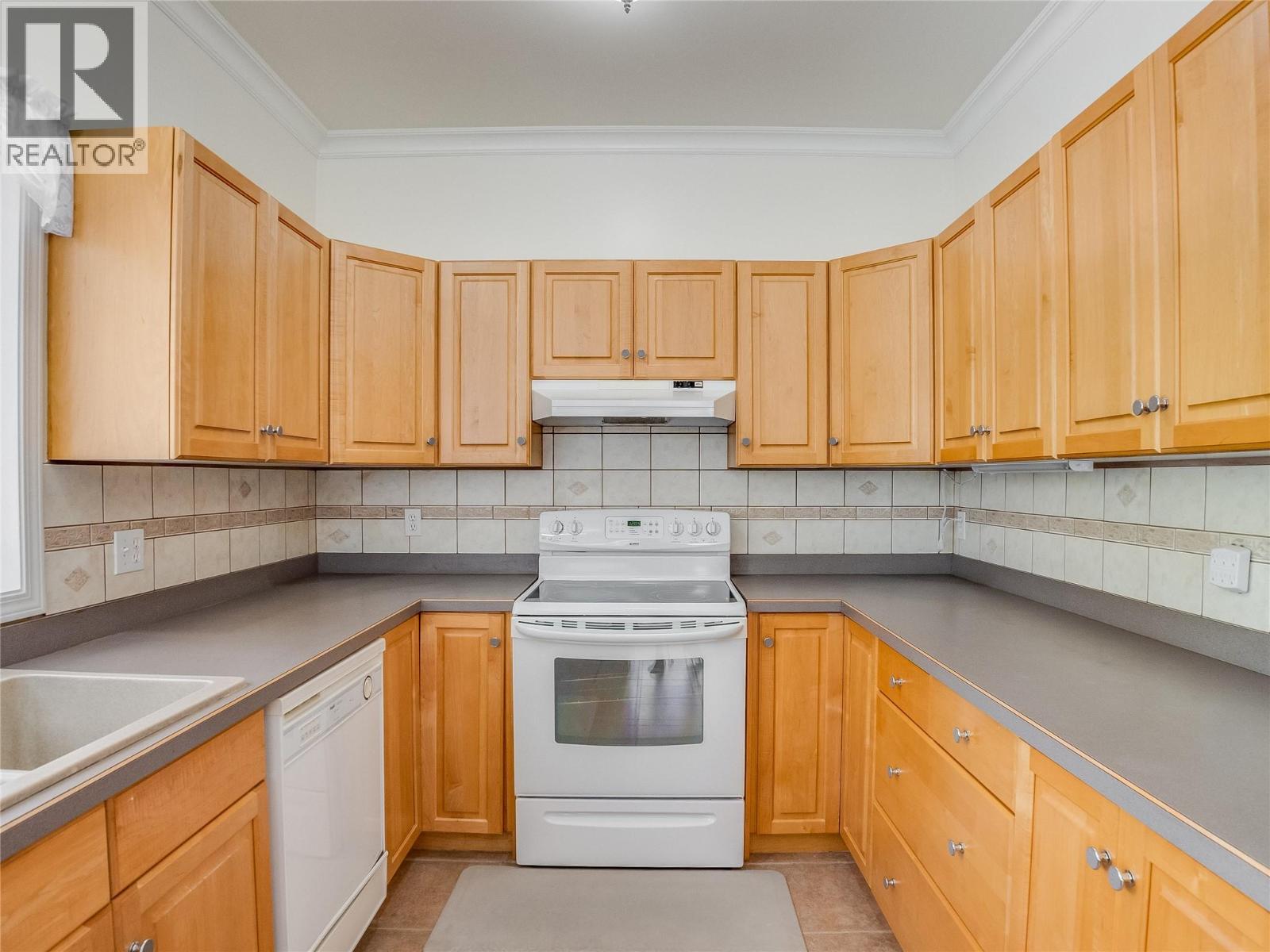 34 View Street - 30