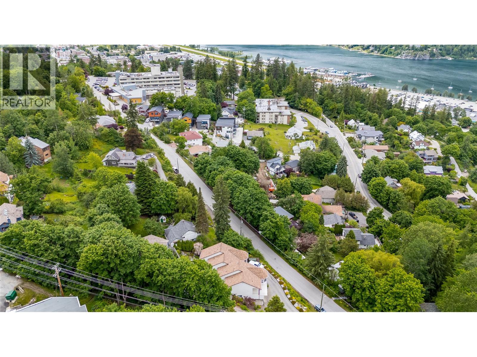 34 View Street - 61