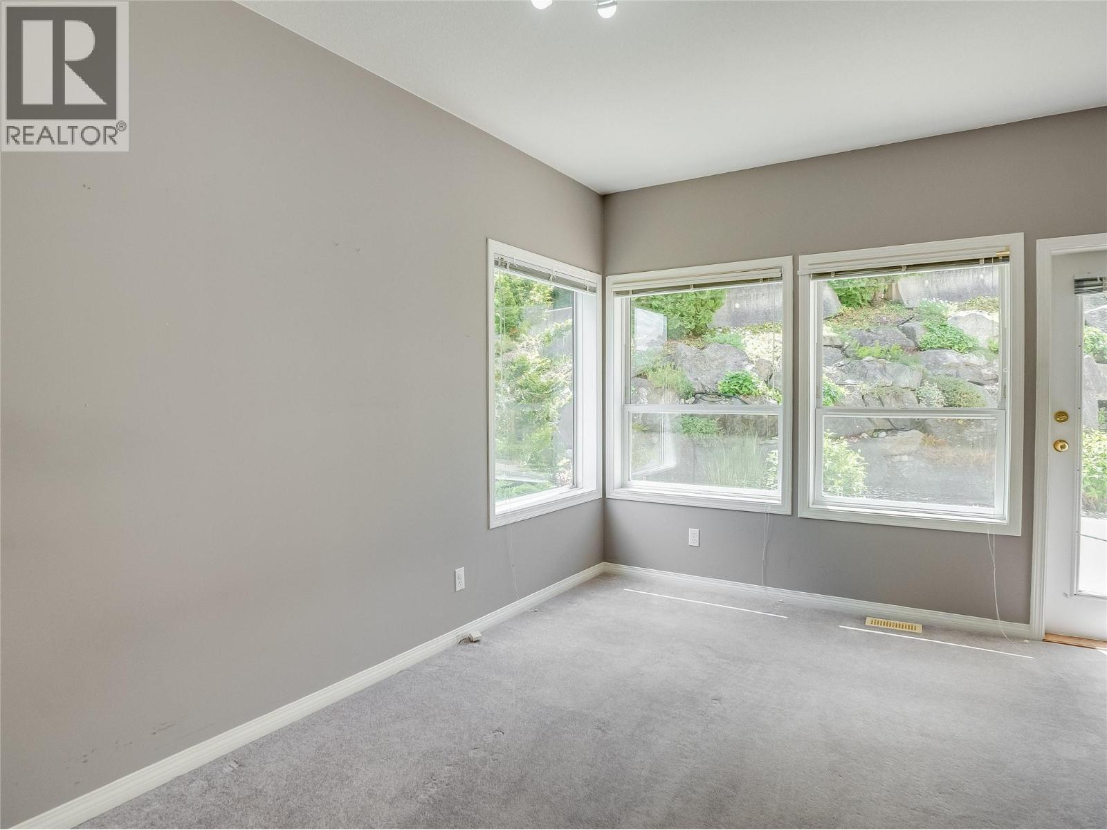34 View Street - 48