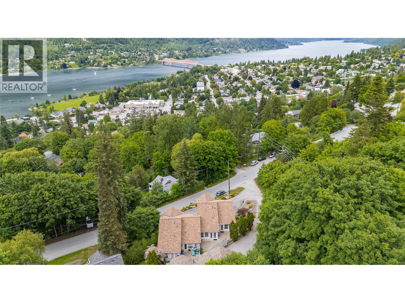 34 View Street - 62