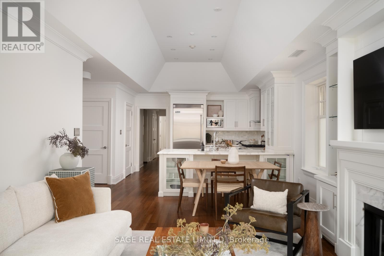 #3D 319 LONSDALE ROAD - 14