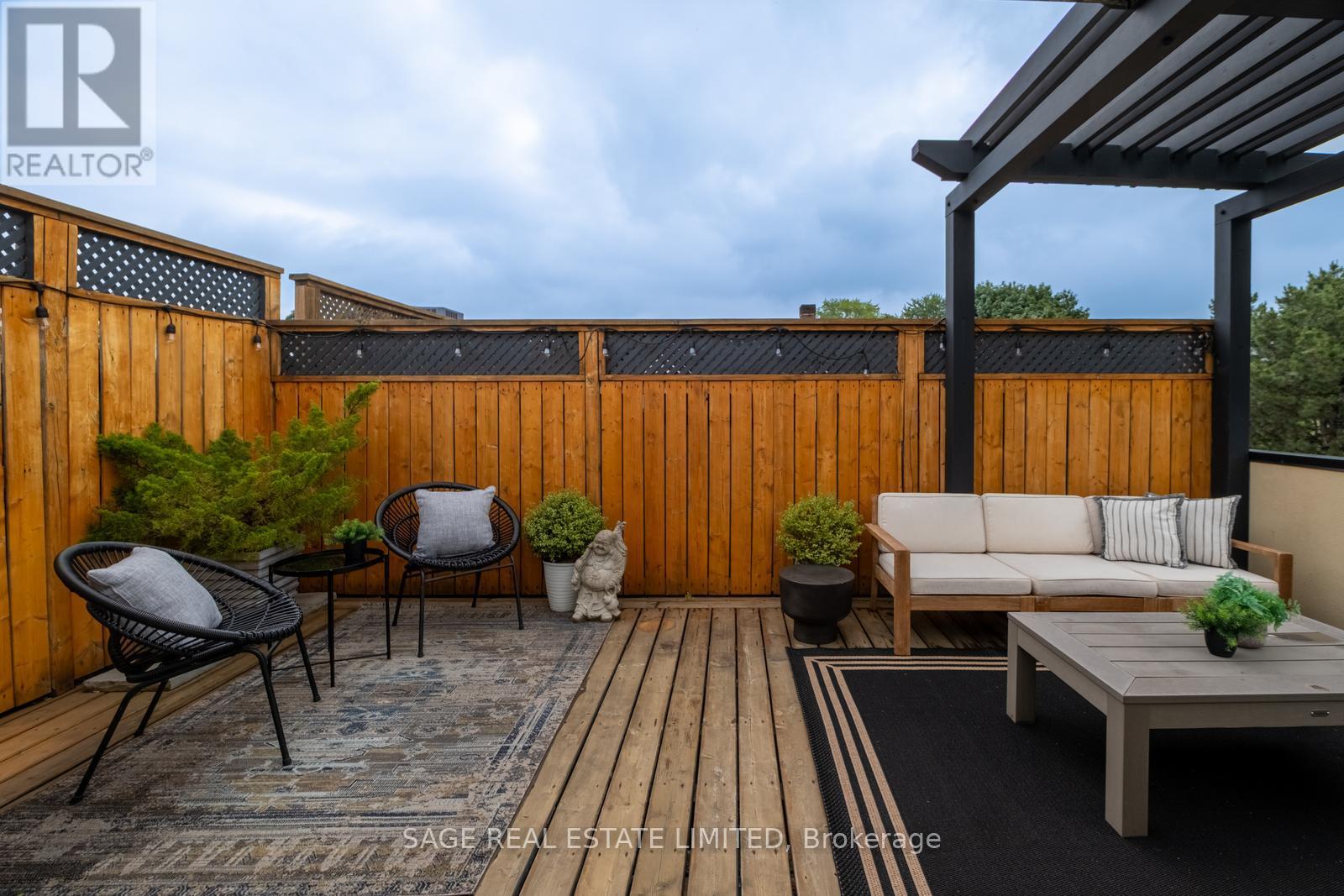#3D 319 LONSDALE ROAD - 38