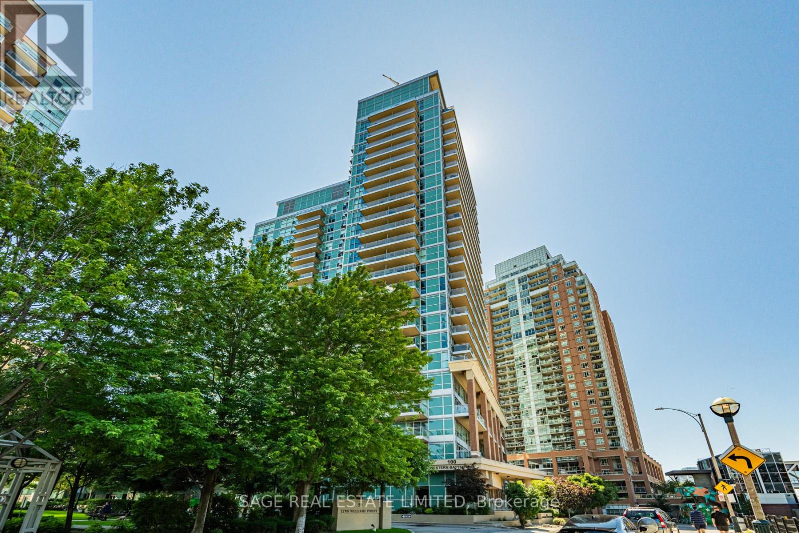 #1608 100 WESTERN BATTERY ROAD - 33