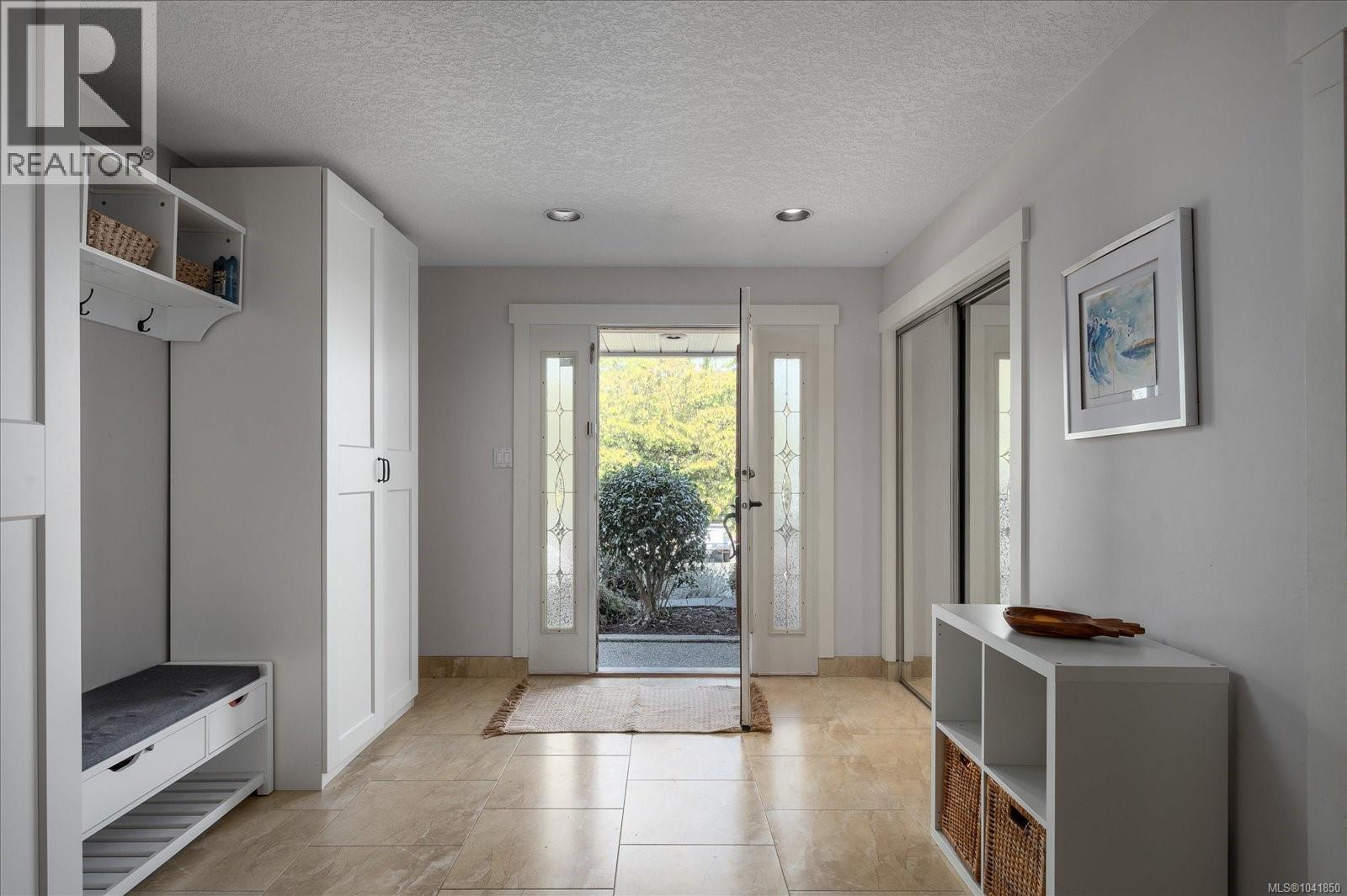 6427 Nidri Pl - 14