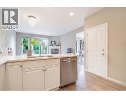101 678 Citadel Drive, Port Coquitlam, BC V3C6M7 Photo 9
