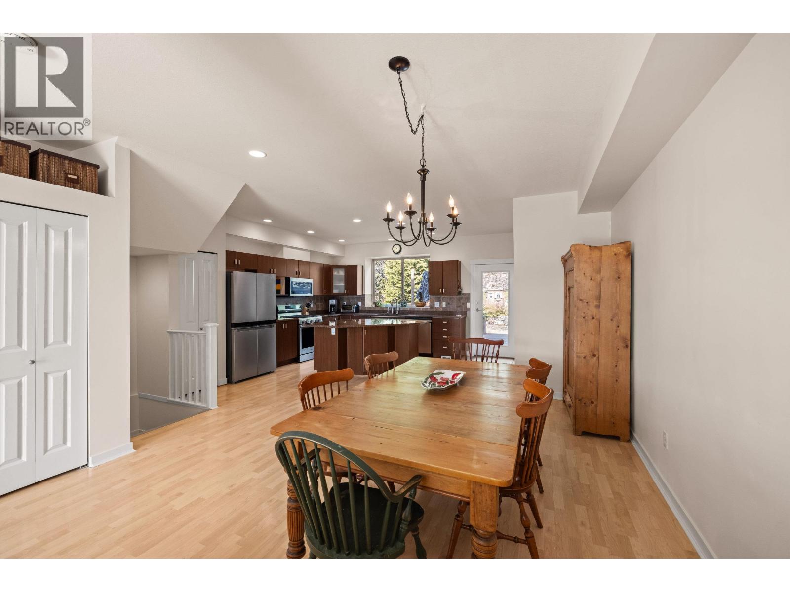 51 FERNWAY DRIVE, Port Moody