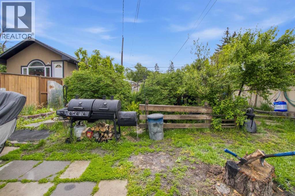 2026 27 Street SE - 32